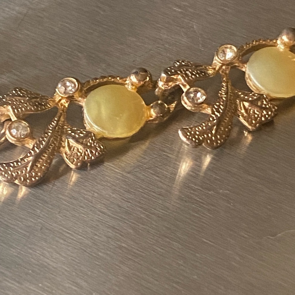Vintage Mid-Century Gold Bracelet with Yellow Moonglow Cabochons & Rhinestones‎